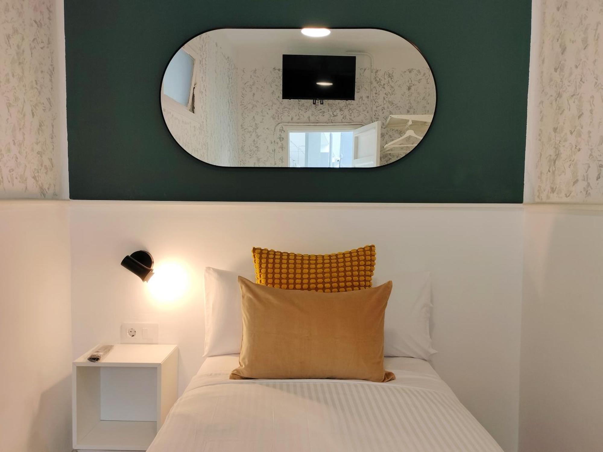 Room27- City Center La Laguna  Luaran gambar