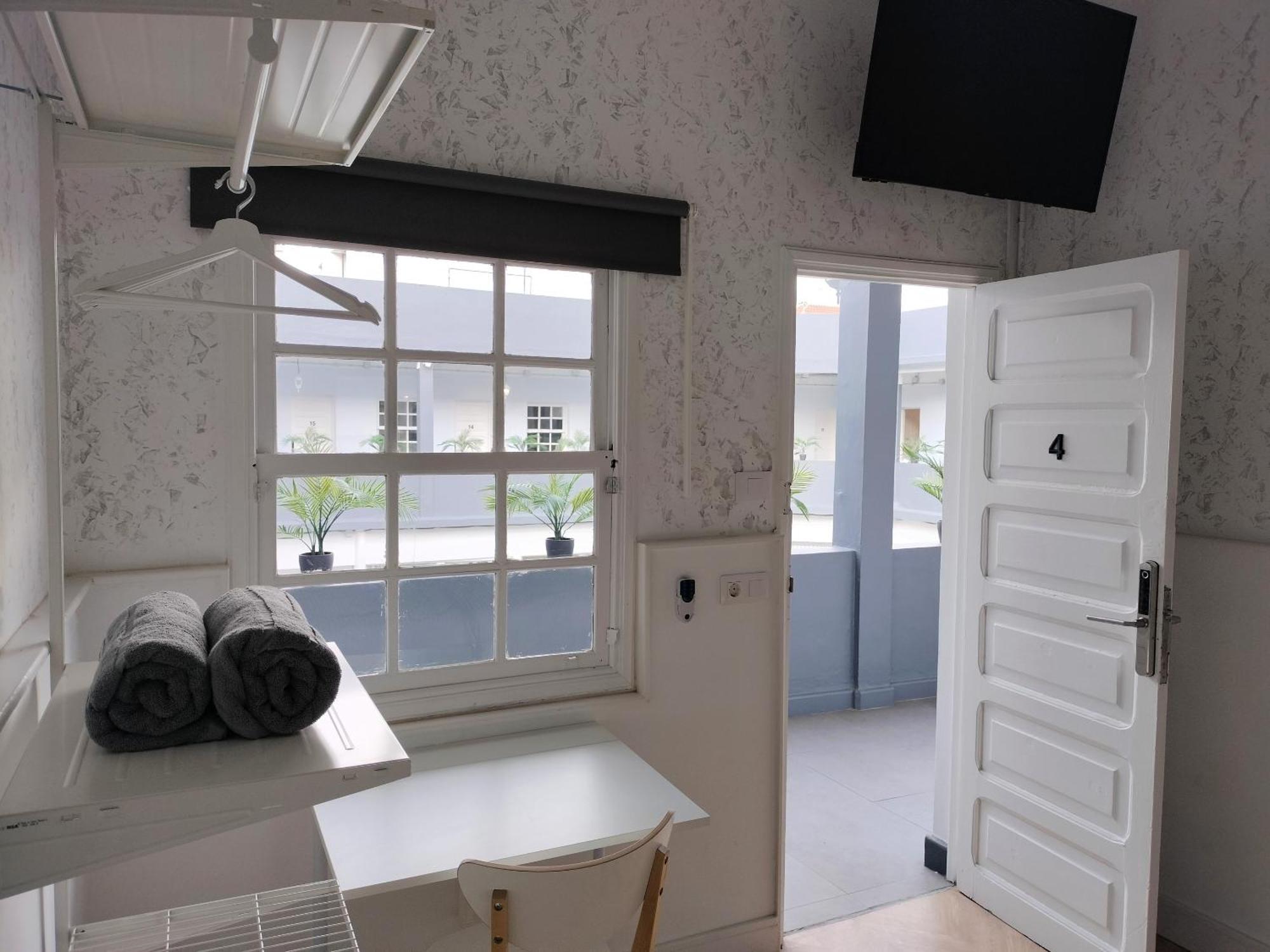 Room27- City Center La Laguna  Bilik gambar